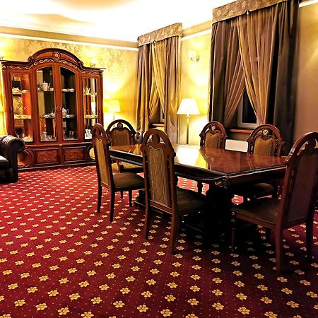 Komoda Club Residence Kaliszki Δωμάτιο φωτογραφία