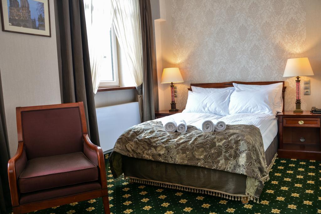Komoda Club Residence Kaliszki Δωμάτιο φωτογραφία