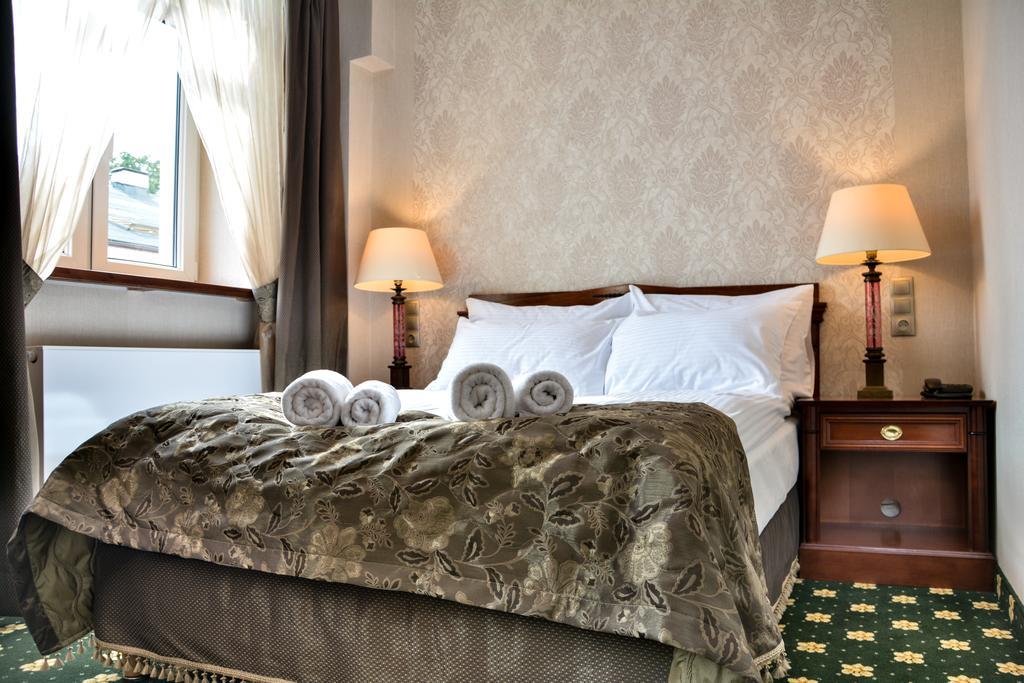 Komoda Club Residence Kaliszki Δωμάτιο φωτογραφία